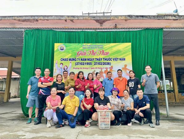 Bệnh viện Phổi Hà Giang tổ chức giải thể thao chào mừng 71 năm Ngày Thầy thuốc Việt Nam