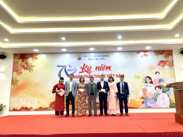 BỆNH BIỆN PHỔI HÀ GIANG TỔ CHỨC LỄ KỶ NIỆM 70 NĂM  NGÀY THẦY THUỐC VIỆT NAM (27/2/1955 - 27/2/2025)